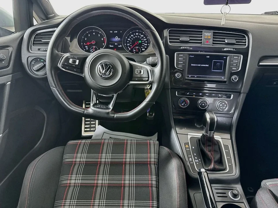 2016 Volkswagen GTI Mk7 - Image 27 of 31