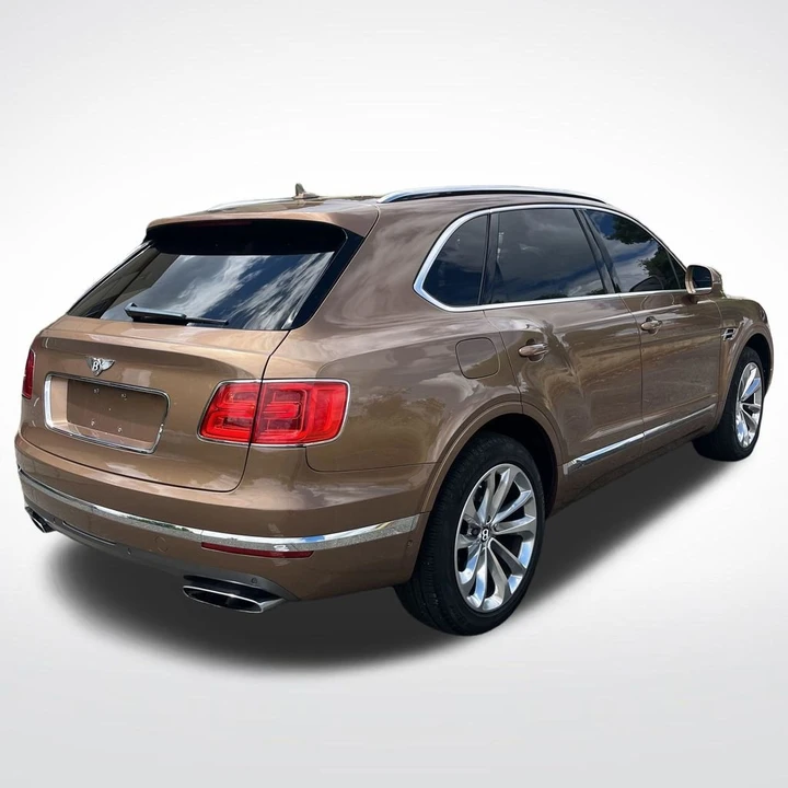2017 Bentley Bentayga - Image 7 of 27