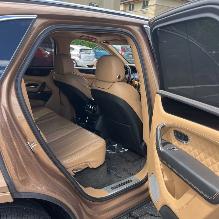 2017 Bentley Bentayga - Image 22 of 27