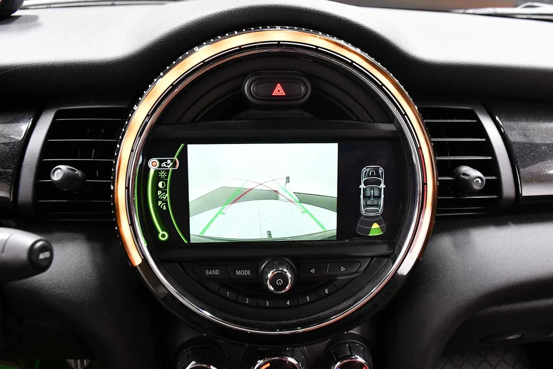 2017 Mini Mini 3rd Gen - Image 19 of 24