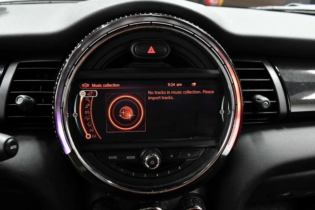2017 Mini Mini 3rd Gen - Image 18 of 24
