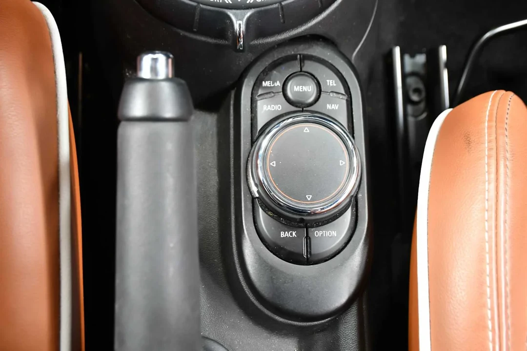 2017 Mini Mini 3rd Gen - Image 21 of 24