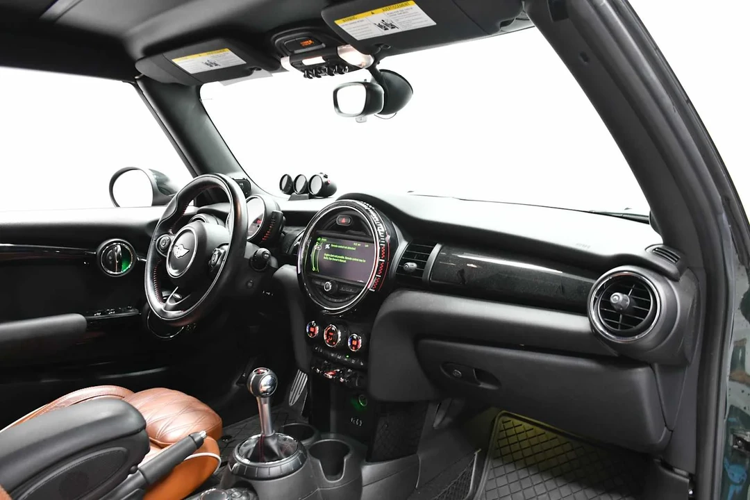 2017 Mini Mini 3rd Gen - Image 17 of 24