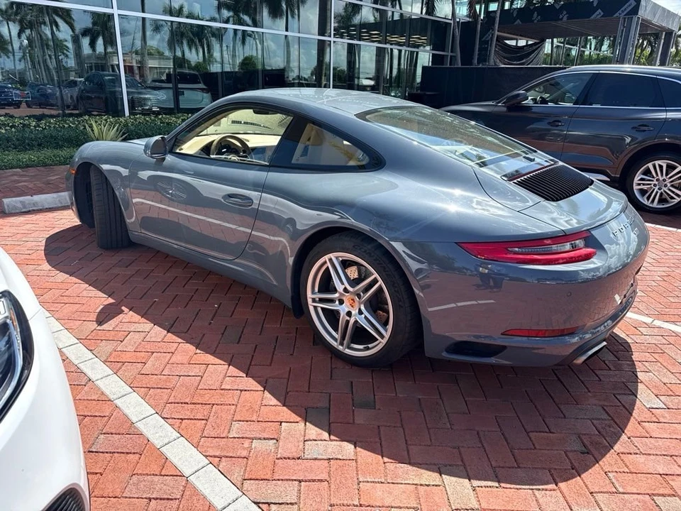 2017 Porsche 991 Carrera - Image 6 of 7