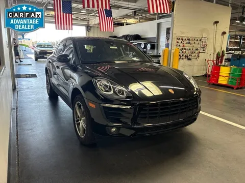 2017 Porsche Macan 4DR SUV AWD