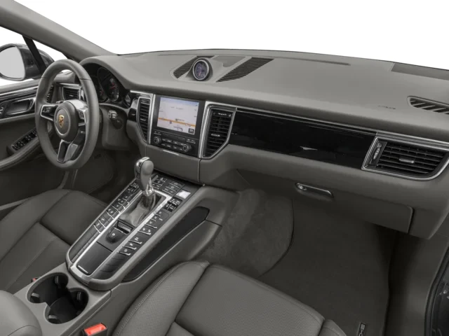 2017 Porsche Macan - Image 15 of 16