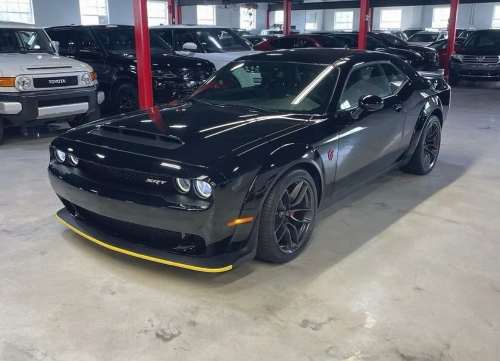 2018 Dodge Challenger SRT8 & 392 3rd Gen - Image 11 of 14