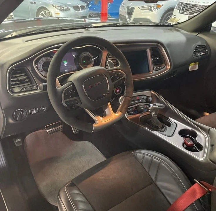 2018 Dodge Challenger SRT8 & 392 3rd Gen - Image 14 of 14