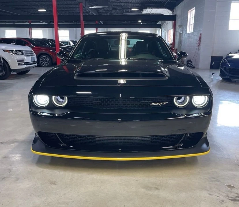 2018 Dodge Challenger SRT8 & 392 3rd Gen - Image 13 of 14