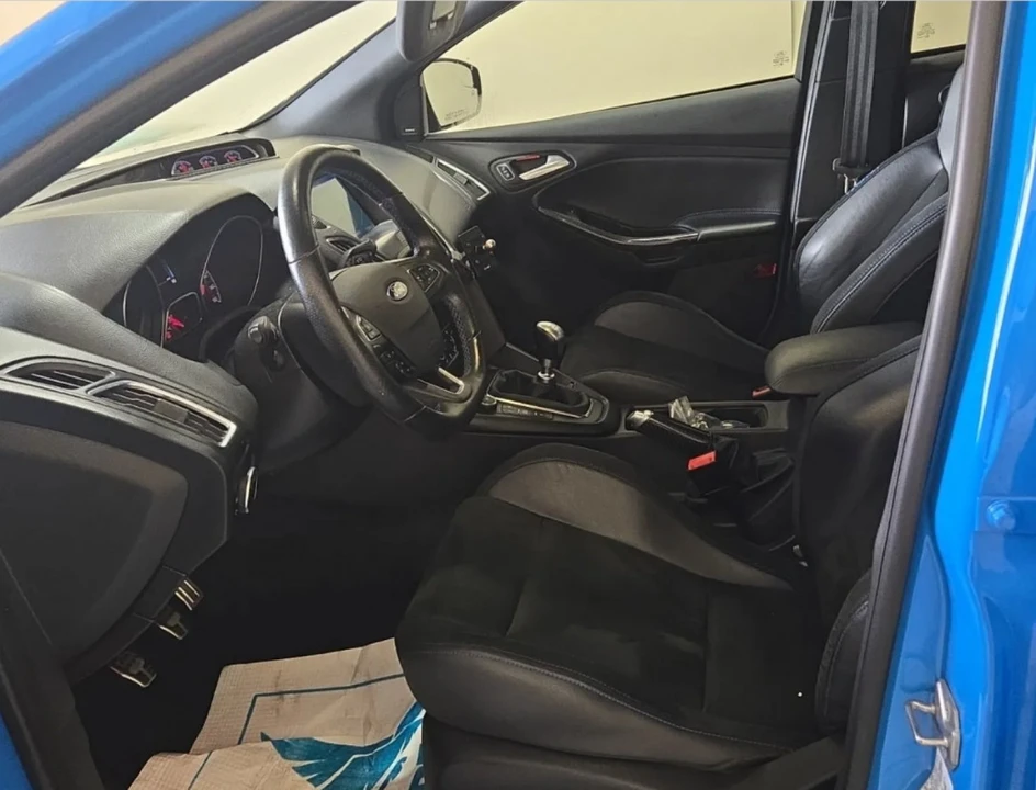 2018 Ford Focus RS 3rd Gen - Image 6 of 12