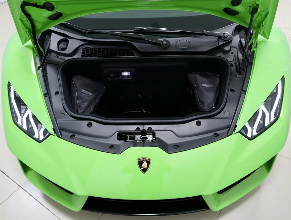 2018 Lamborghini Huracan LP580-2 - Image 10 of 31