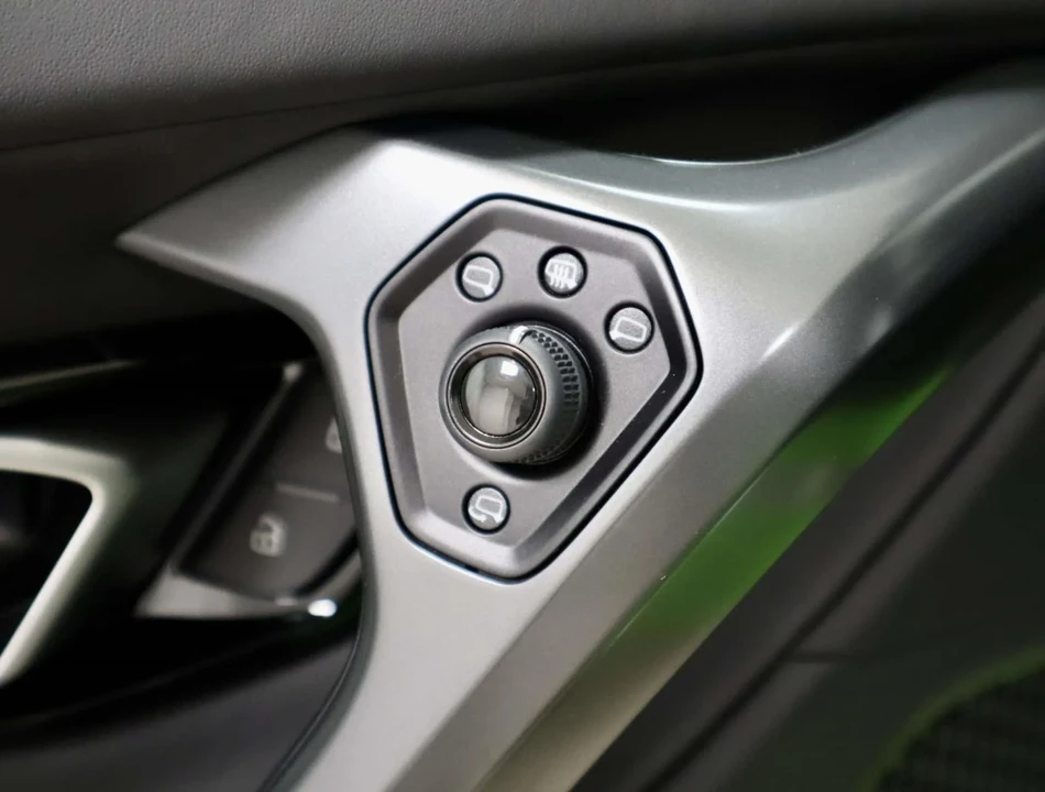 2018 Lamborghini Huracan LP580-2 - Image 16 of 31