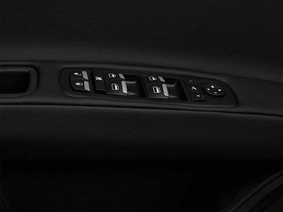 2018 Maserati Ghibli 3rd Gen - Image 23 of 31