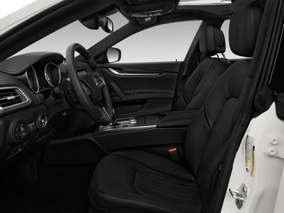 2018 Maserati Ghibli 3rd Gen - Image 29 of 31