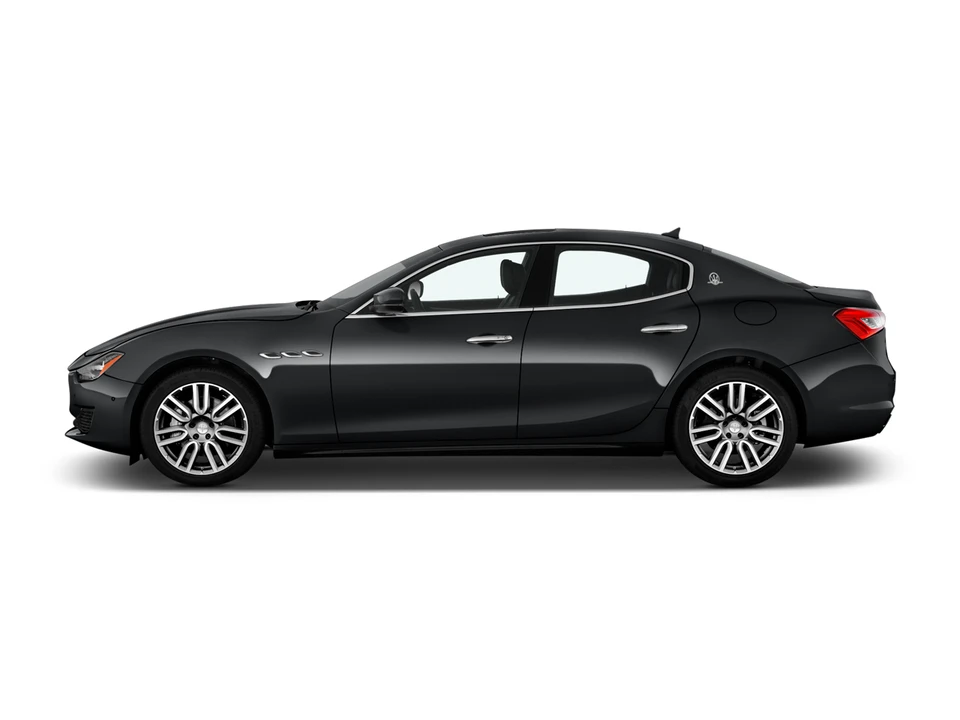 2018 Maserati Ghibli 3rd Gen - Image 2 of 31