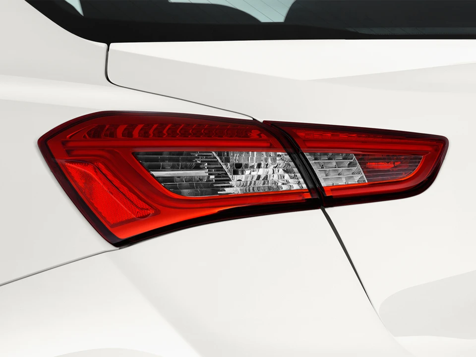 2018 Maserati Ghibli 3rd Gen - Image 24 of 31