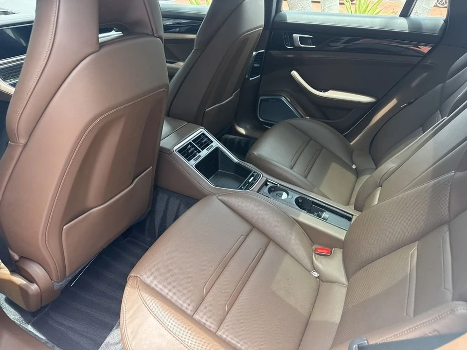 2018 Porsche 971 Panamera 4S - Image 5 of 9