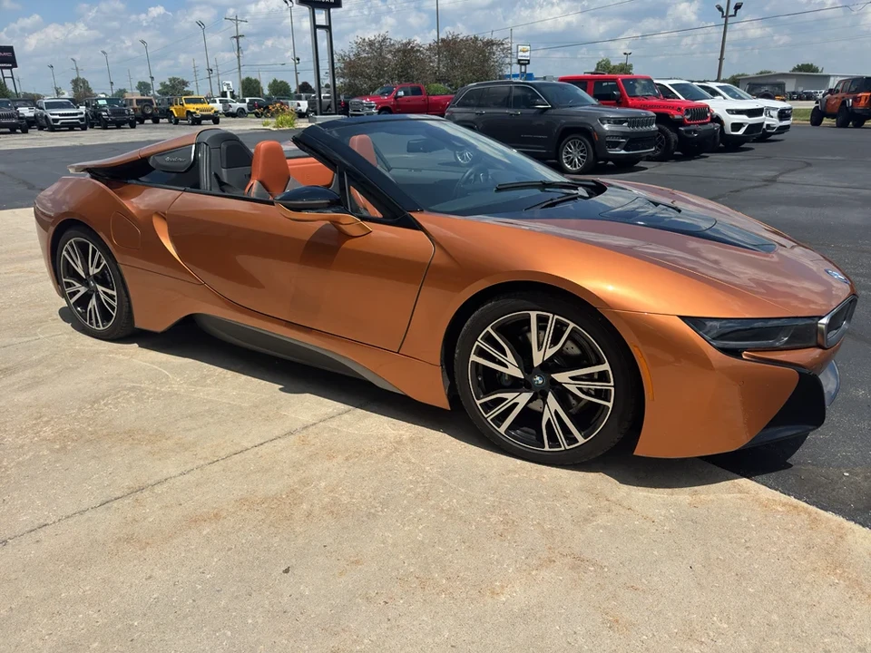 2019 BMW i8 - Image 4 of 11