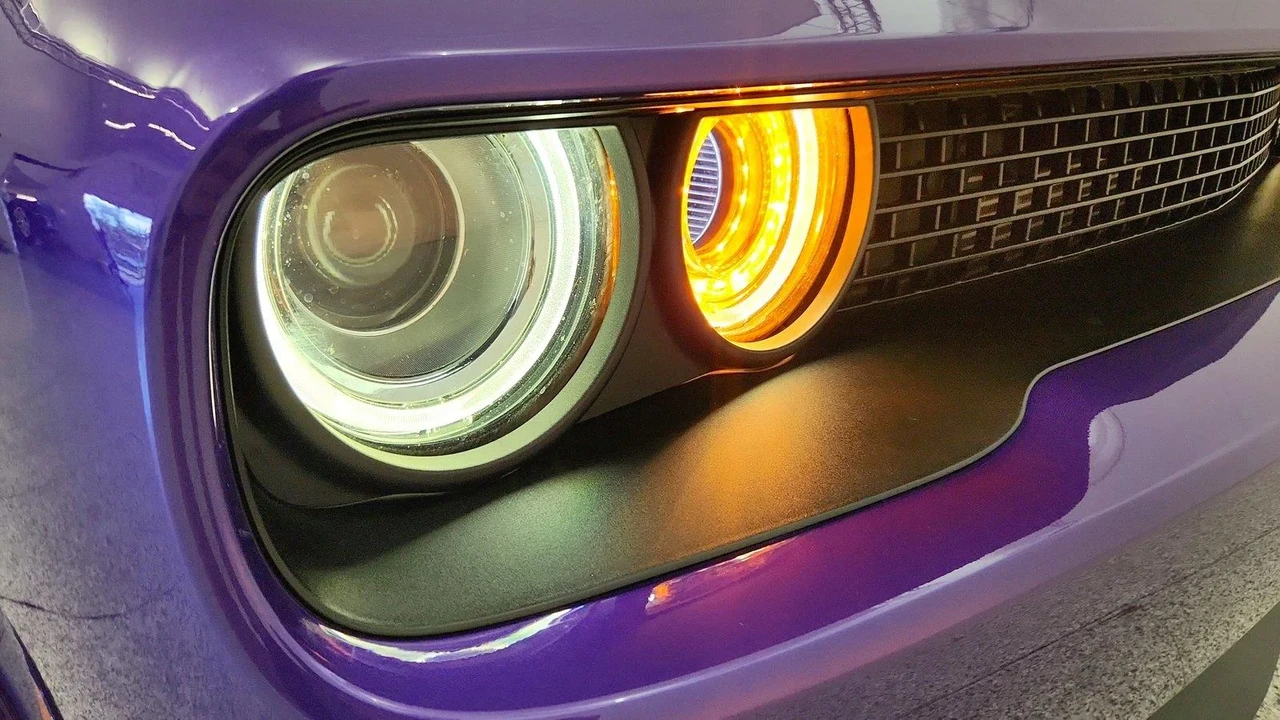 2019 Dodge Challenger SRT Hellcat 3rd Gen - Image 30 of 31