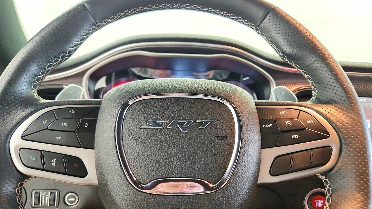 2019 Dodge Challenger SRT Hellcat 3rd Gen - Image 18 of 31