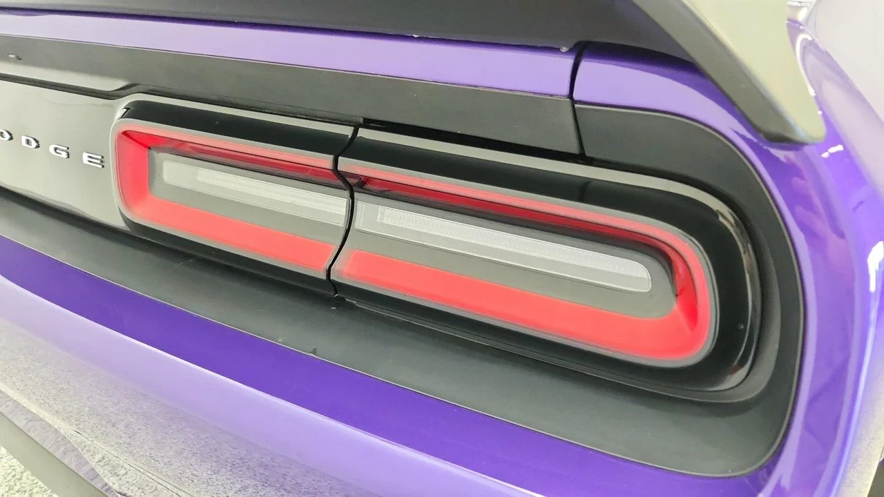2019 Dodge Challenger SRT Hellcat 3rd Gen - Image 31 of 31