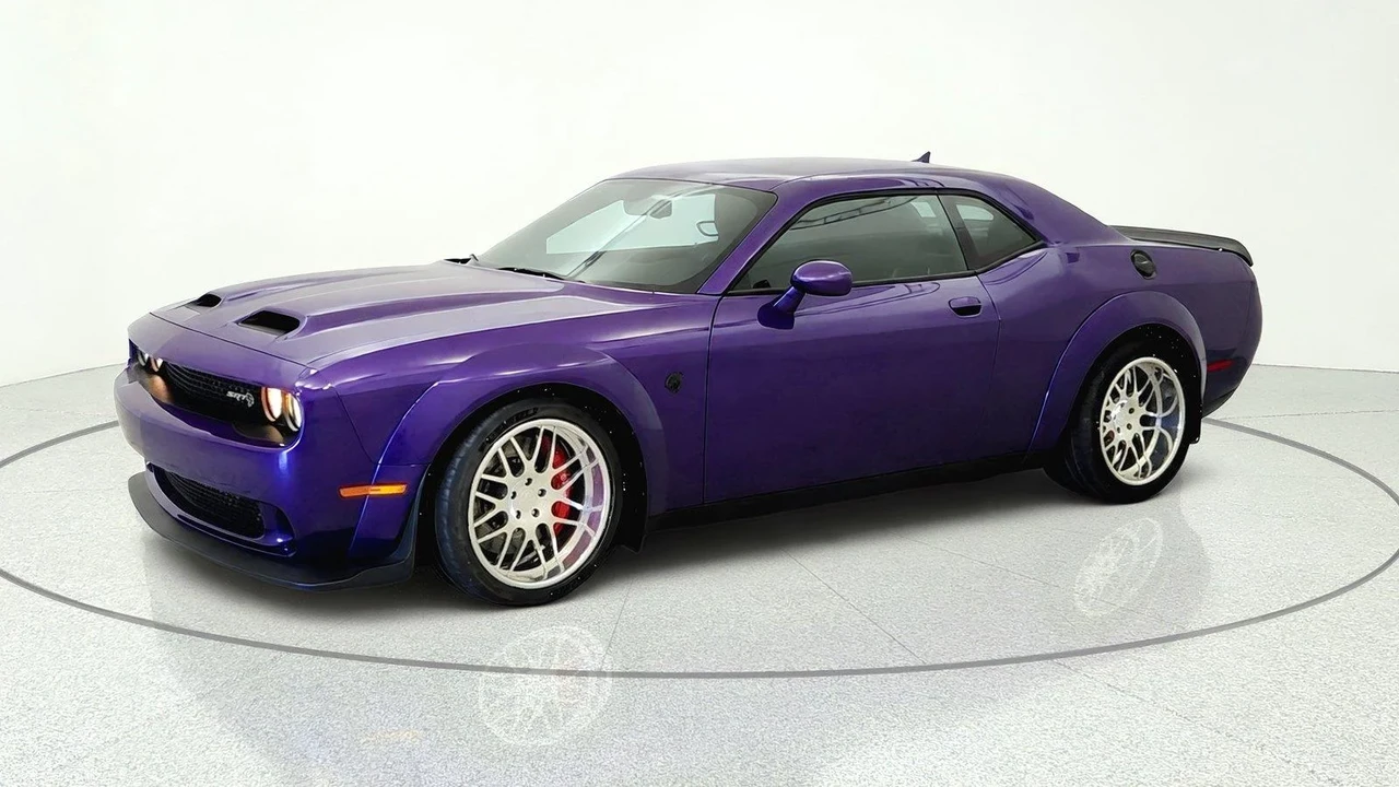 2019 Dodge Challenger SRT Hellcat 3rd Gen - Image 4 of 31