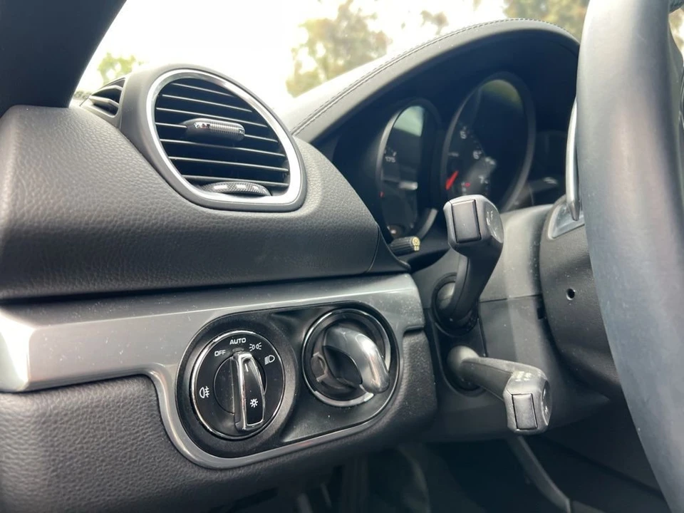 2019 Porsche - Image 11 of 19