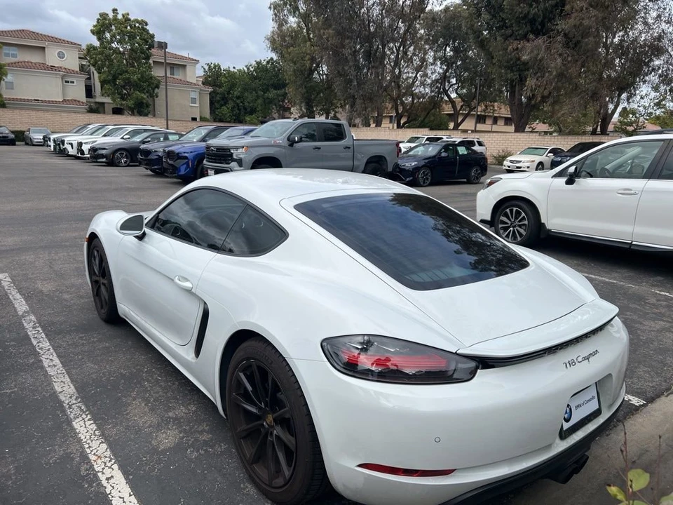 2019 Porsche - Image 4 of 19