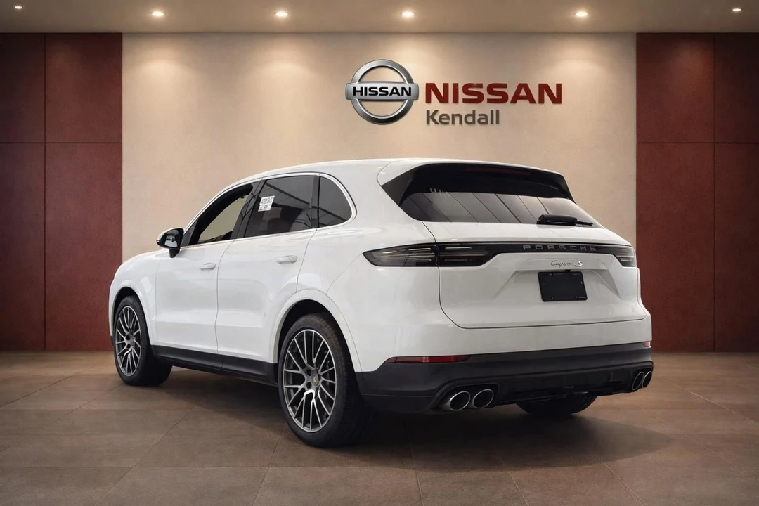 2019 Porsche 9Y0/9Y3 Cayenne S - Image 2 of 14