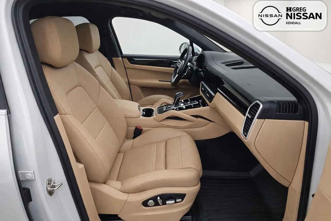 2019 Porsche 9Y0/9Y3 Cayenne S - Image 11 of 14