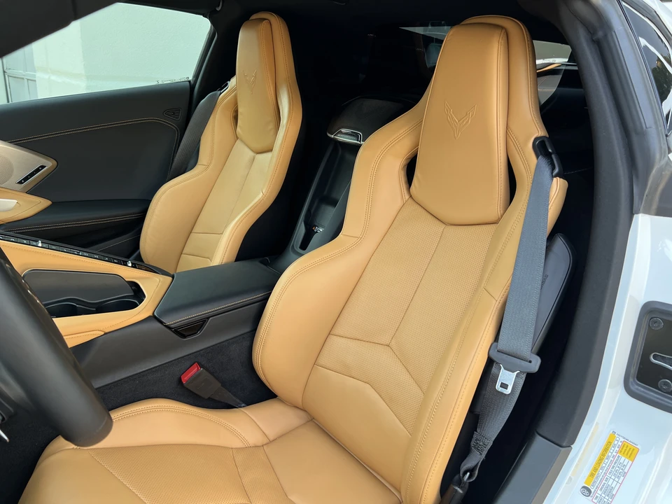 2020 Chevrolet Corvette C8 - Image 16 of 31