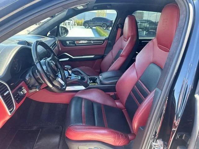 2020 Porsche 9Y0/9Y3 Cayenne Turbo - Image 9 of 10