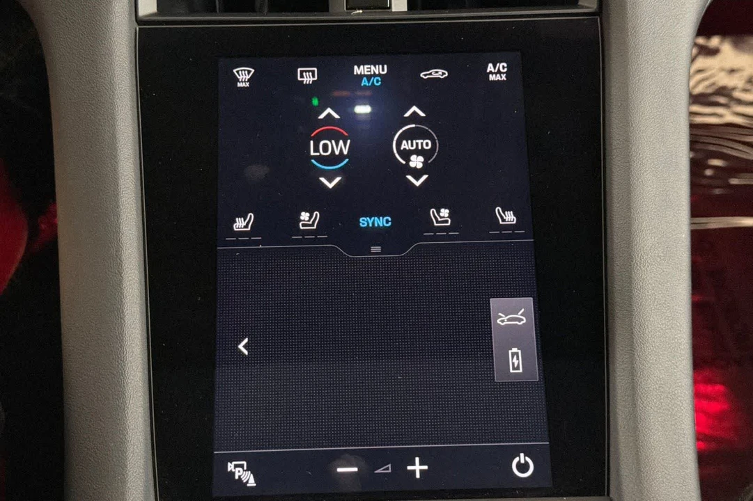2020 Porsche Taycan Turbo - Image 20 of 29