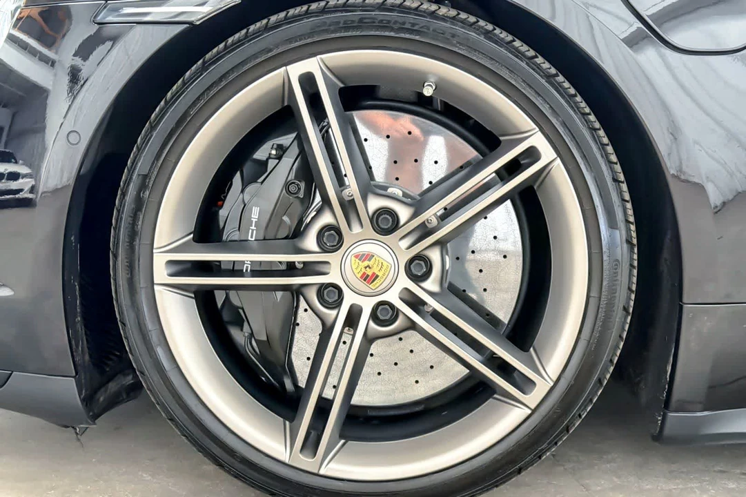 2020 Porsche Taycan Turbo - Image 26 of 29