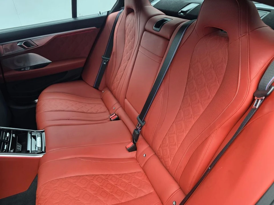 2021 BMW M8 - Image 15 of 29