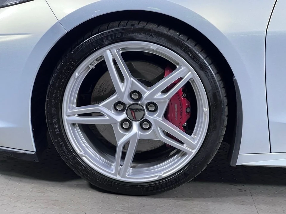 2021 Chevrolet Corvette C8 - Image 12 of 31