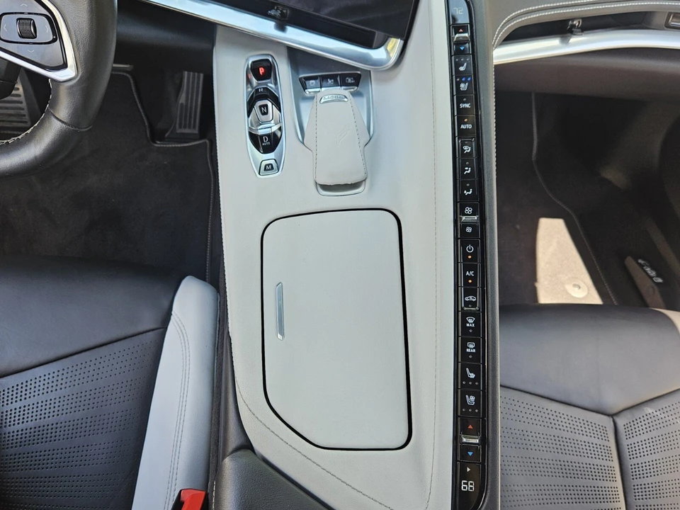 2021 Chevrolet Corvette C8 - Image 14 of 31