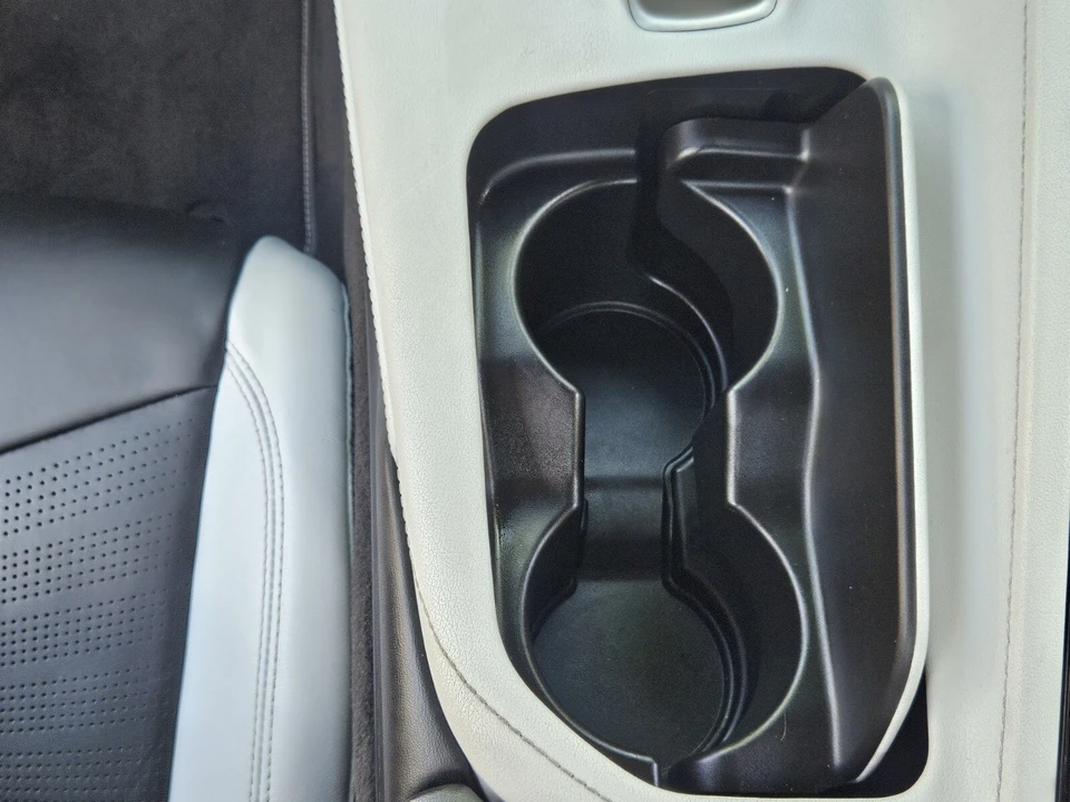 2021 Chevrolet Corvette C8 - Image 13 of 31