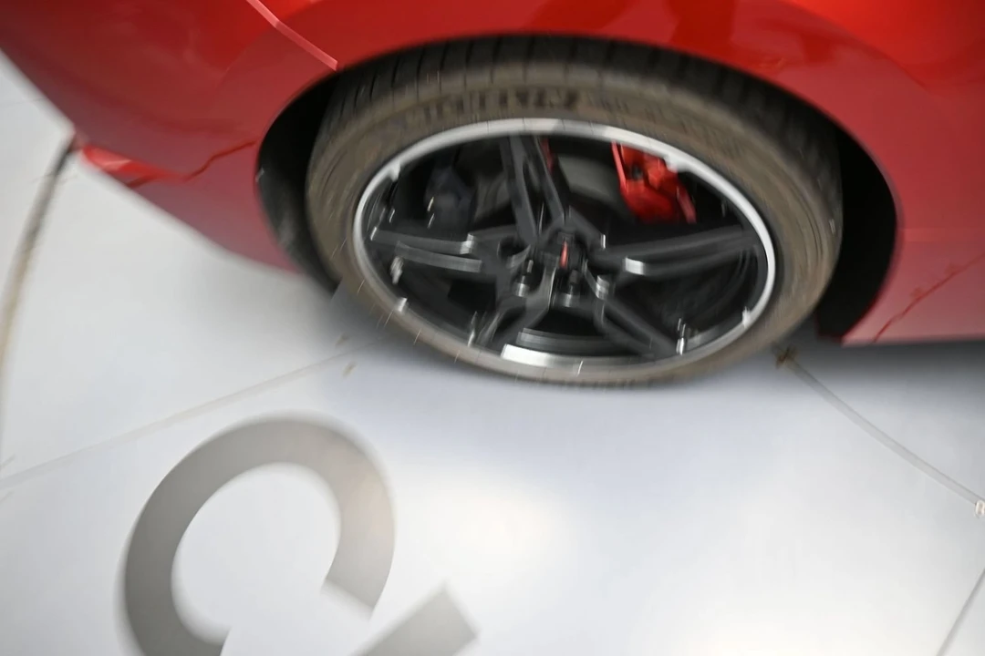 2021 Chevrolet Corvette C8 - Image 16 of 31