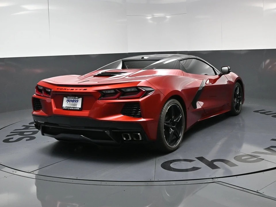 2021 Chevrolet Corvette C8 - Image 8 of 31