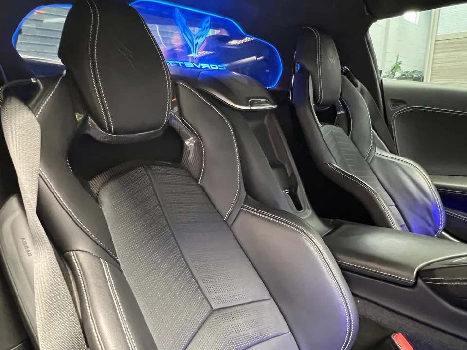 2021 Chevrolet Corvette - Image 19 of 20