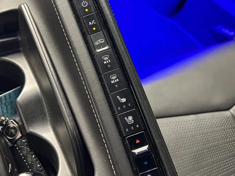 2021 Chevrolet Corvette - Image 15 of 20