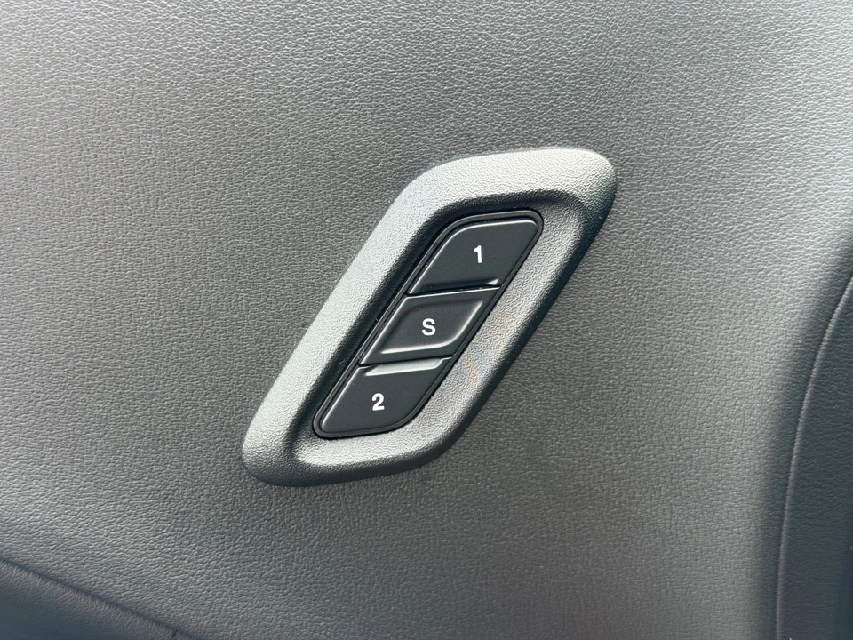 2021 Dodge Challenger - Image 18 of 22