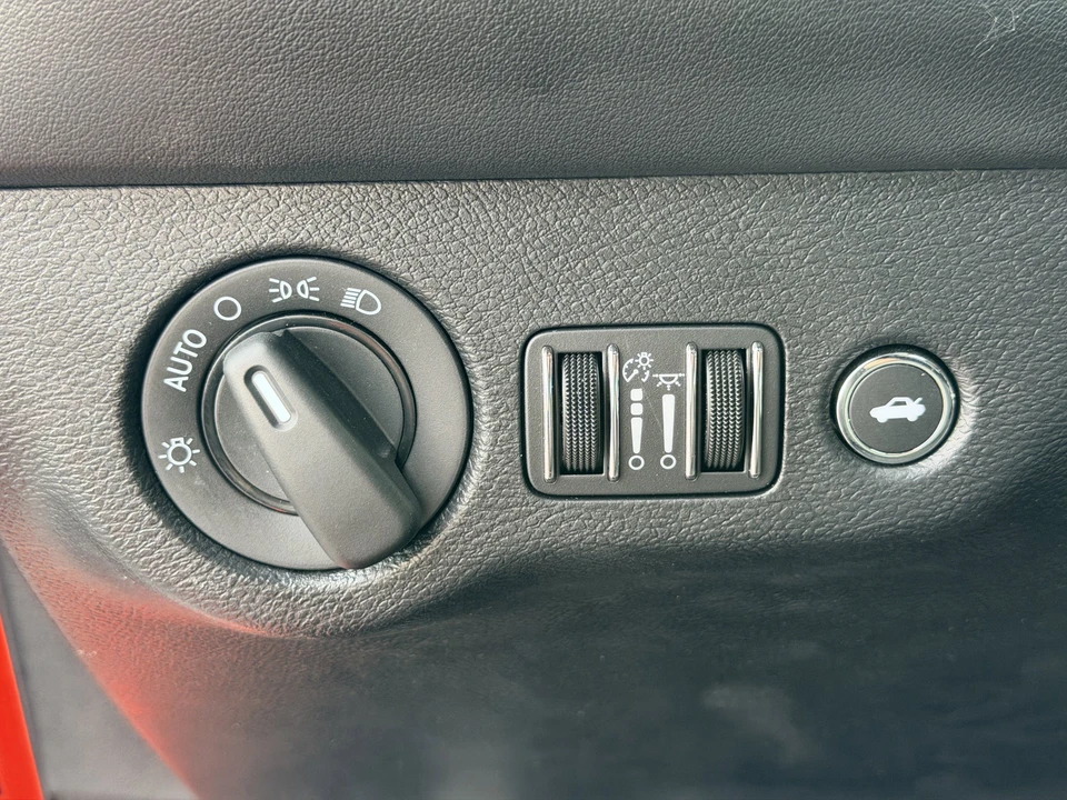 2021 Dodge Challenger - Image 16 of 22
