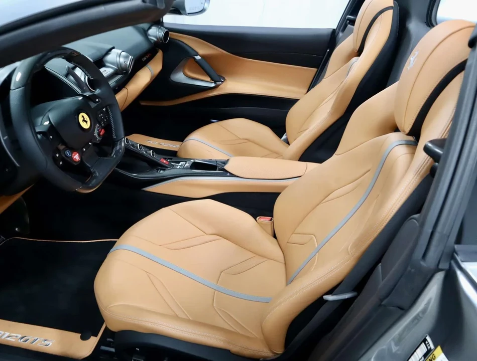 2021 Ferrari 812 GTS - Image 17 of 31