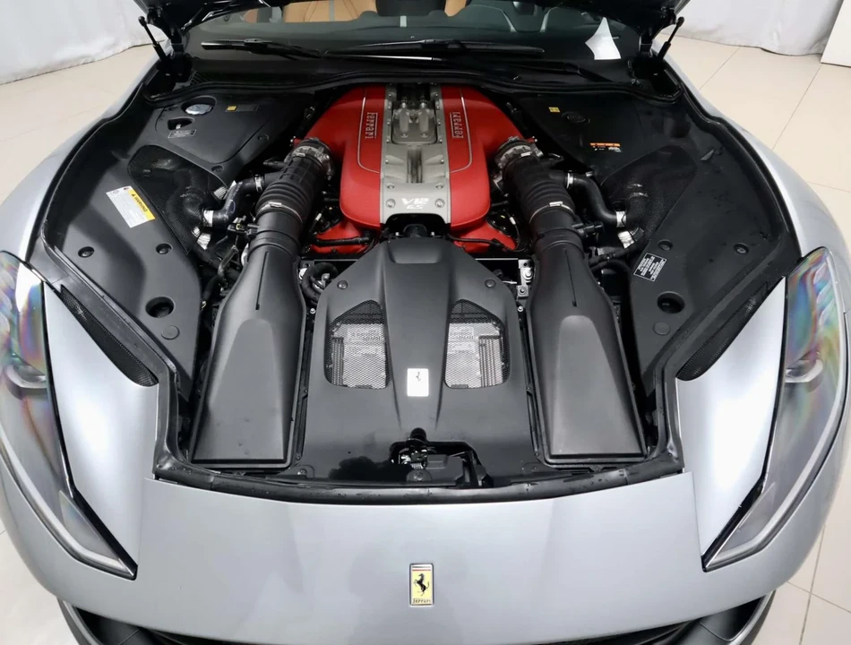 2021 Ferrari 812 GTS - Image 10 of 31
