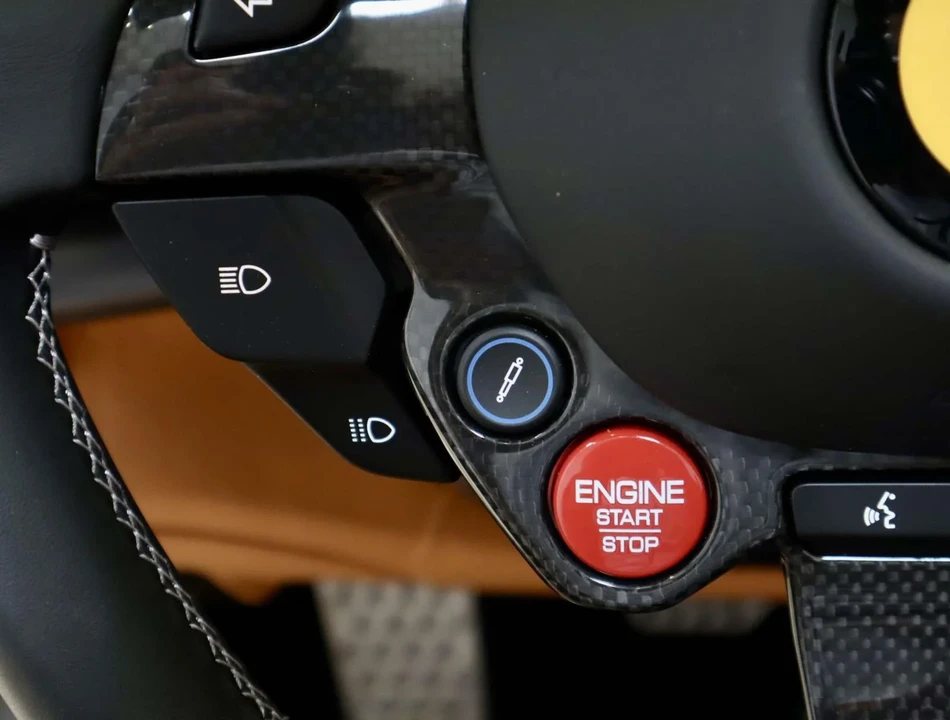 2021 Ferrari 812 GTS - Image 25 of 31