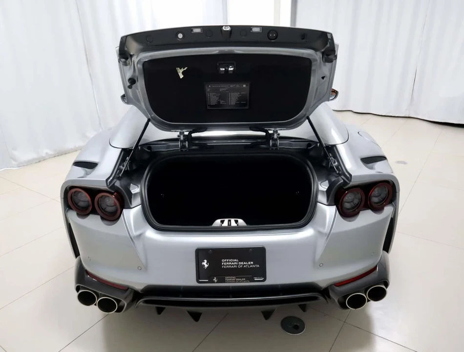 2021 Ferrari 812 GTS - Image 11 of 31
