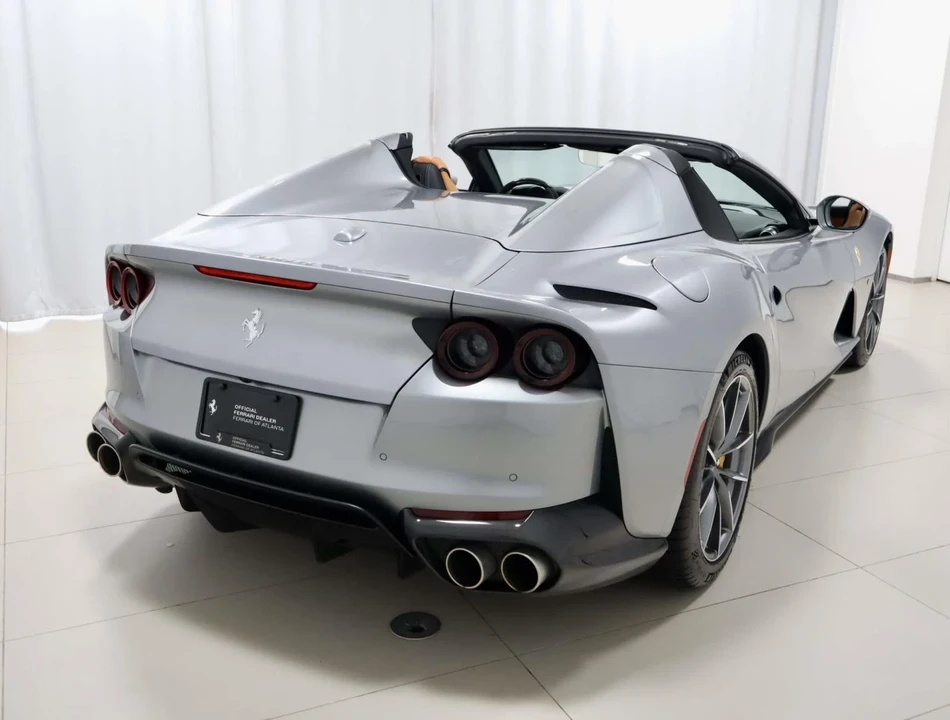 2021 Ferrari 812 GTS - Image 5 of 31
