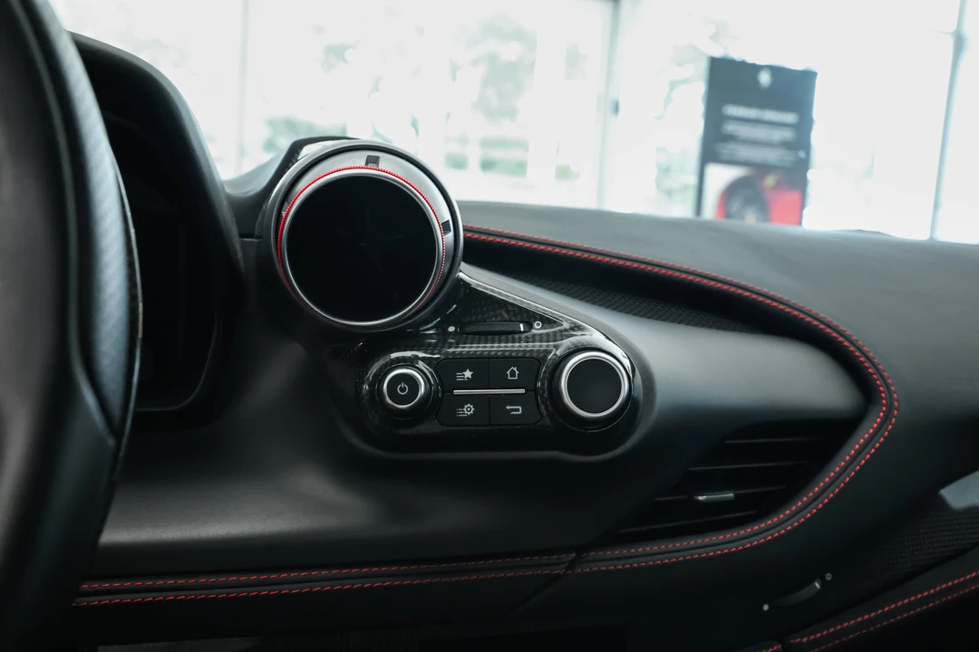 2021 Ferrari F8 Tributo - Image 28 of 31